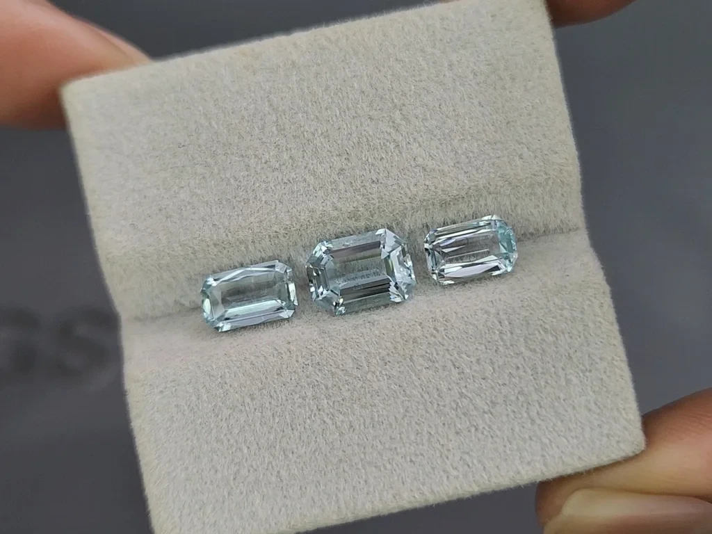 Сет аквамаринов в огранке октагон 3,24 карат, Мадагаскар Изображение №5