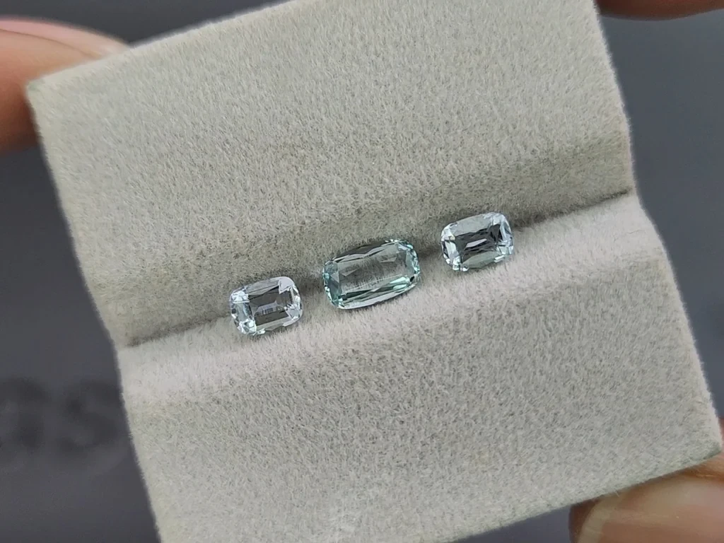 Сет аквамаринов в огранке кушон 1.22 карат, Мадагаскар Изображение №5