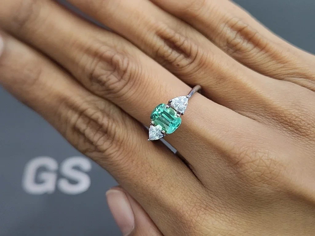 Турмалин в огранке кушон 1,46 карат, Африка Изображение №5