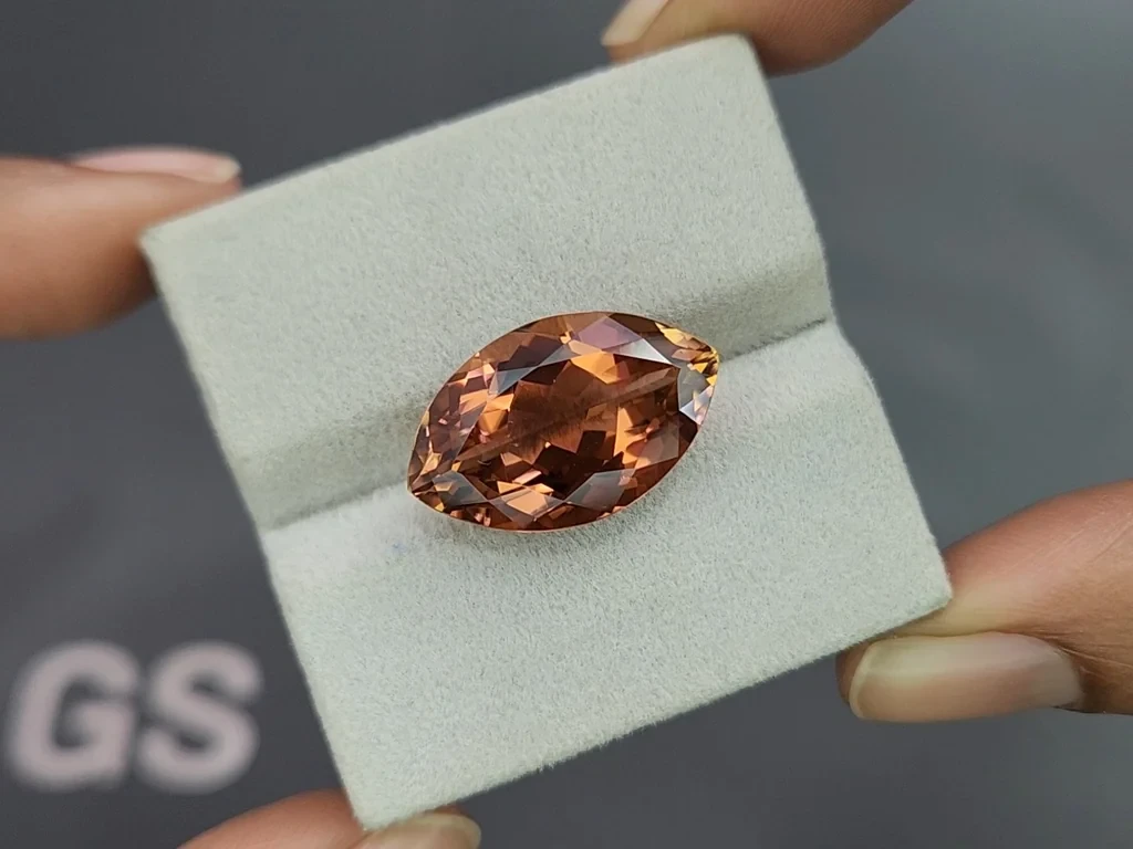 Оранжево-розовый турмалин в огранке маркиз 14,50 карат, Африка Изображение №4