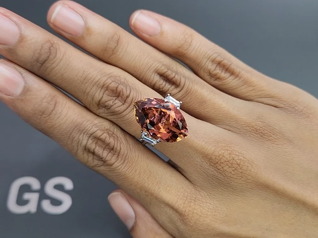 Оранжево-розовый турмалин в огранке маркиз 14,50 карат, Африка Изображение №5