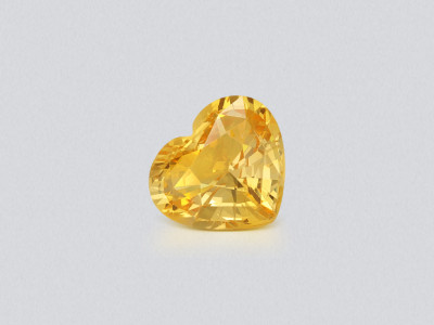 Сапфир Vivid Yellow в огранке сердце 1,53 карата, Шри-Ланка photo
