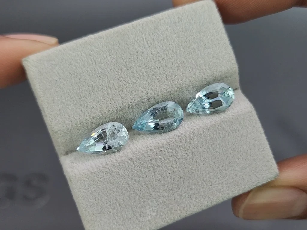 Сет аквамаринов в огранке груша 3,78 карат, Мадагаскар Изображение №5