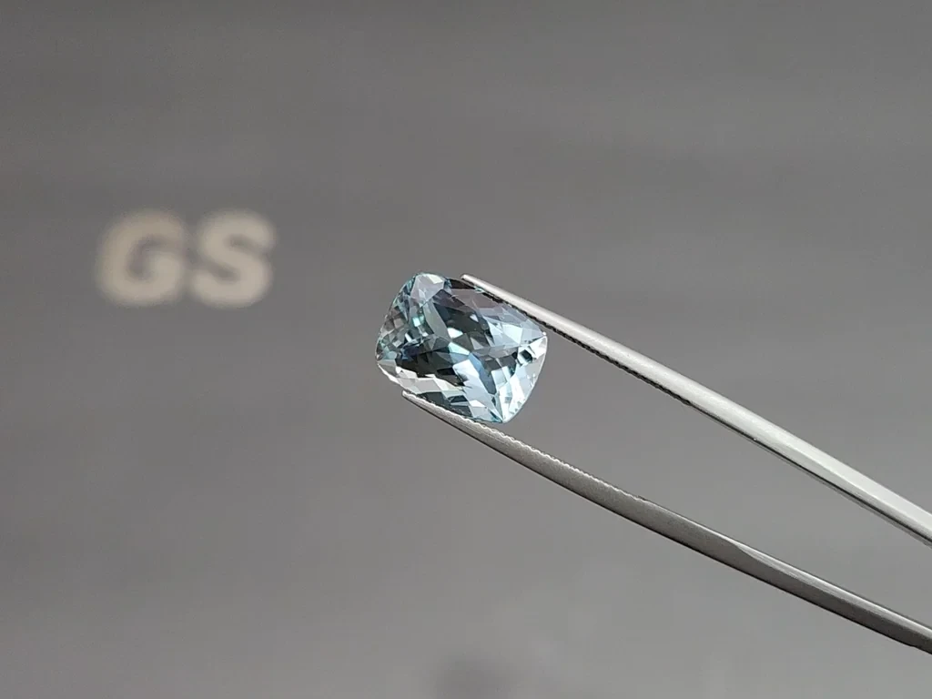 Аквамарин в огранке кушон 4,70 карат, Мадагаскар Изображение №3