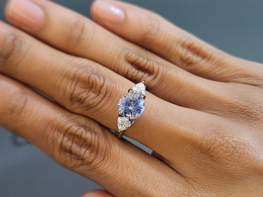 Сапфир Bi-color в огранке круг 2,42 карат, Шри-Ланка Изображение №5