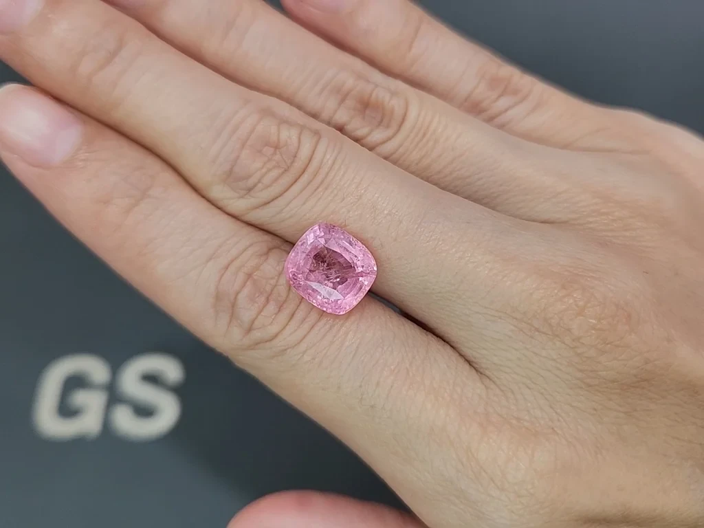 Негретый сапфир Падпараджа в огранке кушон 7,15 карат, Шри-Ланка Изображение №2