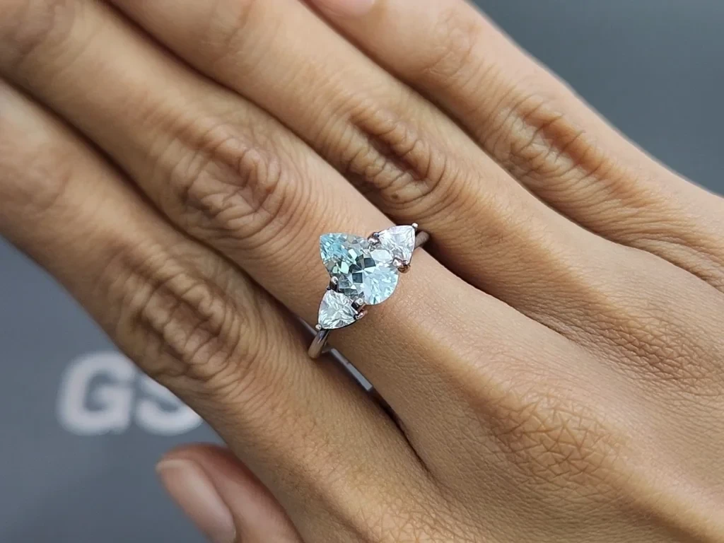 Турмалин Параиба в огранке груша 1,70 карат, Африка Изображение №5