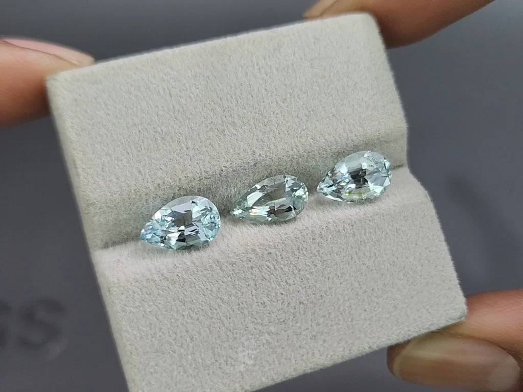 Сет аквамаринов в огранке груша 3,72 карат, Мадагаскар Изображение №5