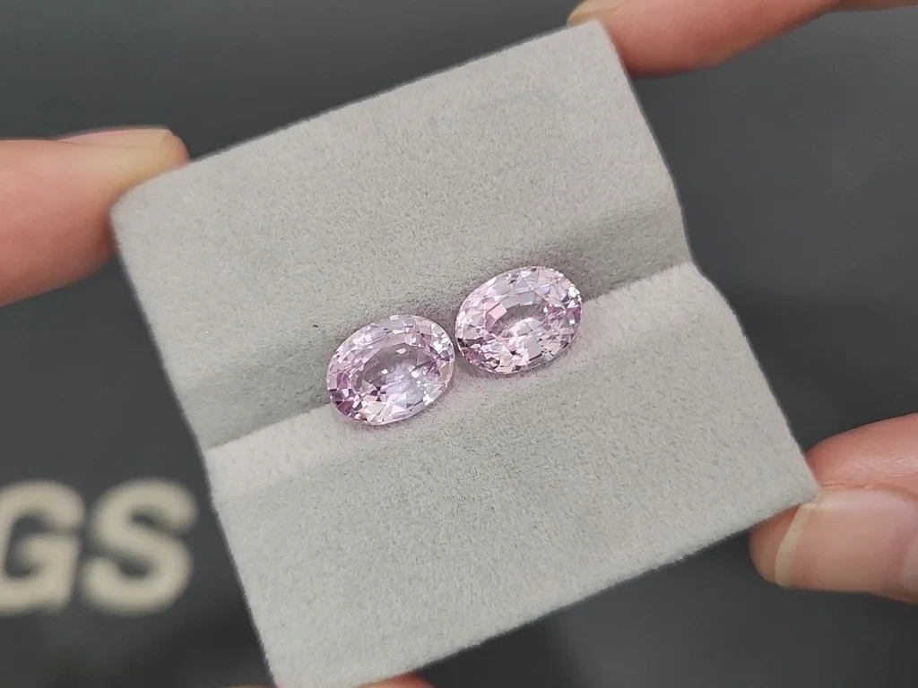 Пара негретых сапфиров Baby Pink в огранке овал 7,08 карат, Мадагаскар Изображение №4