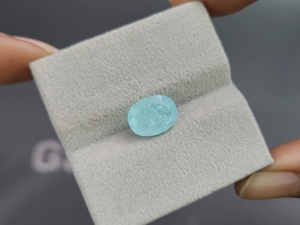 Сахарный голубой турмалин Параиба в огранке овал 3,19 карат, Мозамбик Изображение №4