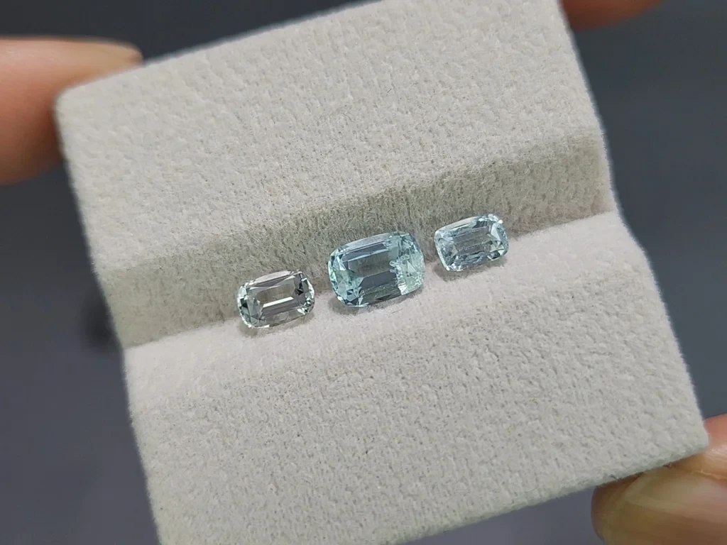 Сет аквамаринов в огранке кушон 2,05 карат, Мадагаскар Изображение №5