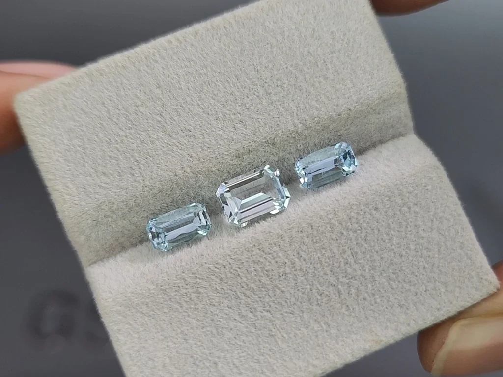Сет аквамаринов в огранке октагон 2,33 карат, Мадагаскар Изображение №4