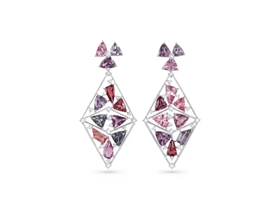 Лот №7. Серьги с бирманской шпинелью 20.28 ct и бриллиантами в платине 900 пробы photo