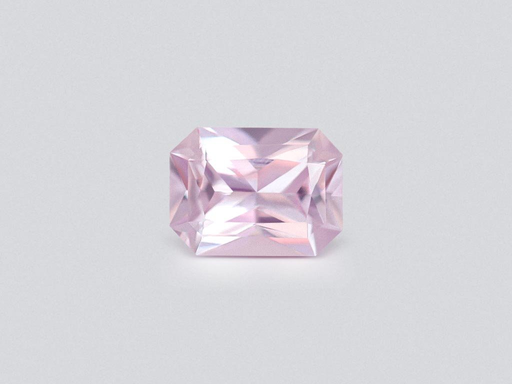 Необлагороженный розовый сапфир (Baby Pink) в огранке радиант 1,02 карата, Мадагаскар Изображение №1