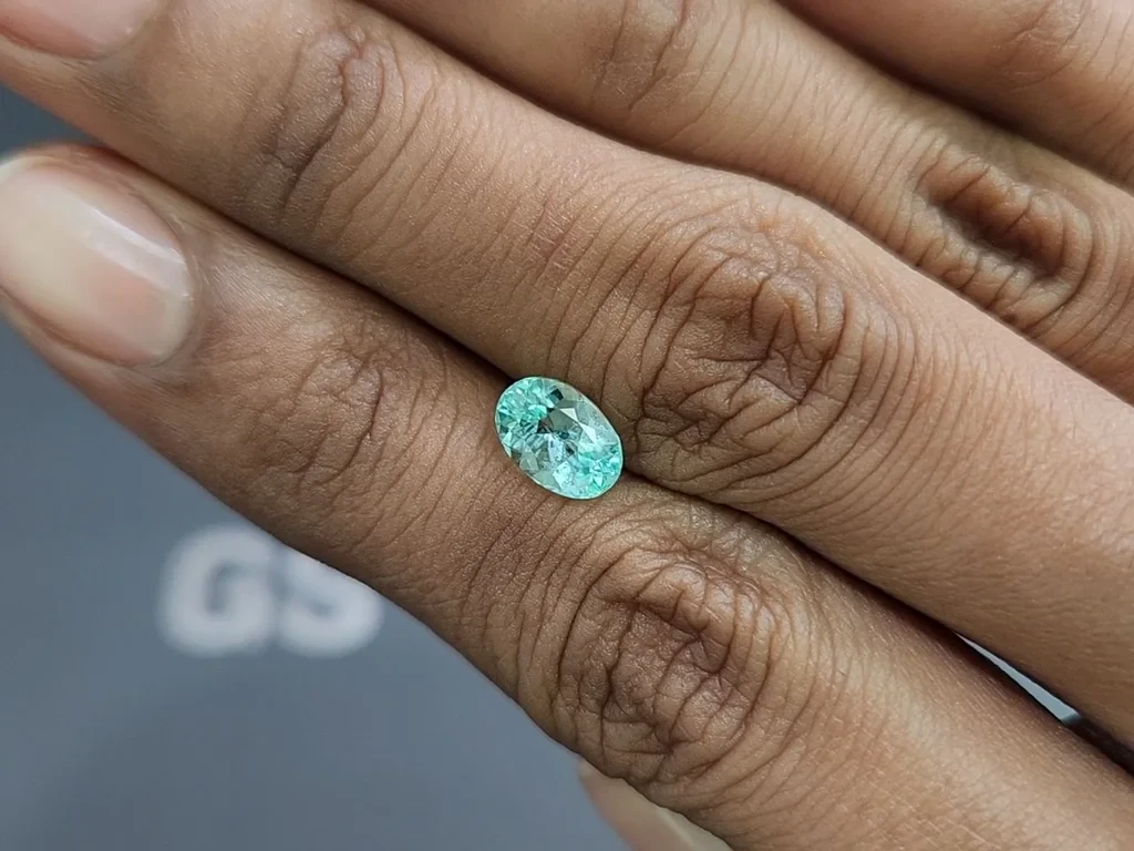 Неоновый турмалин Параиба в огранке овал 1,34 карат, Африка Изображение №2