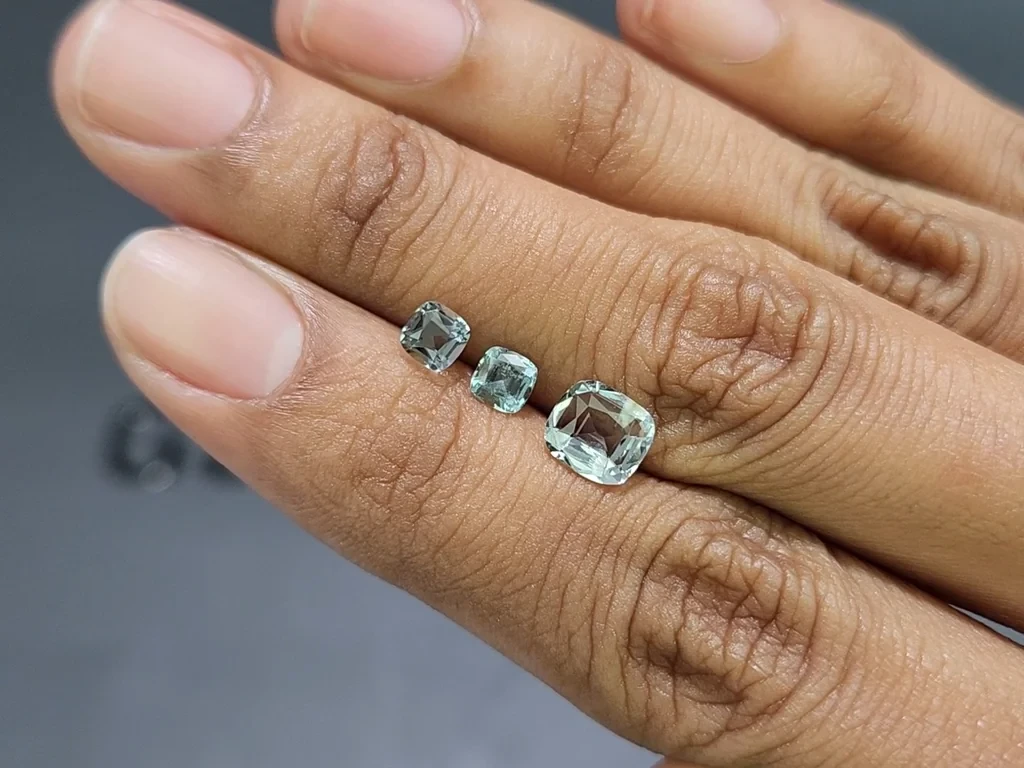 Сет аквамаринов в огранке кушон 1,65 карат, Мадагаскар Изображение №2