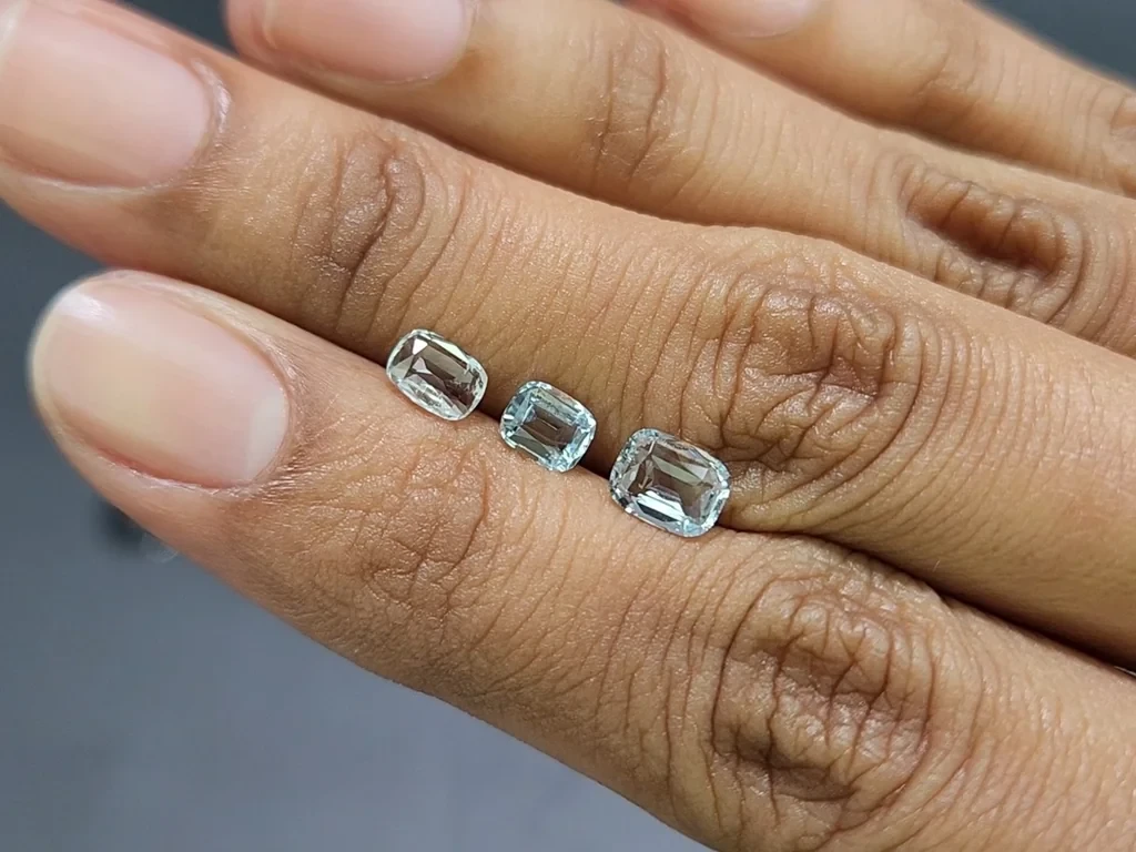 Сет аквамаринов в огранке кушон 1,48 карат, Мадагаскар Изображение №1