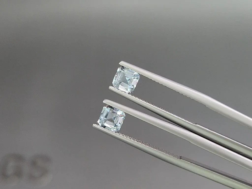 Сет аквамаринов в огранке октагон 2,07 карат, Мадагаскар Изображение №3