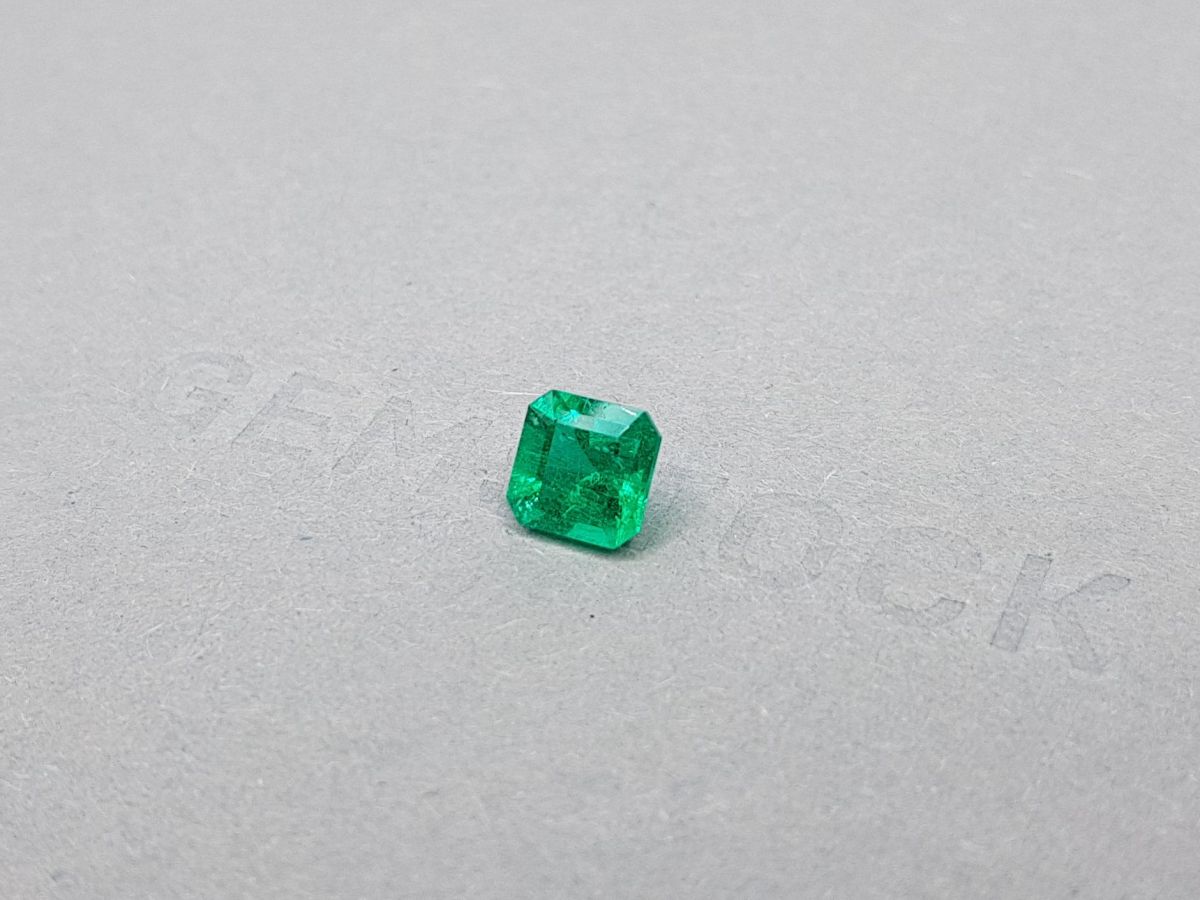 Изумруд Muzo Green 1,37 карата, Колумбия фото №3