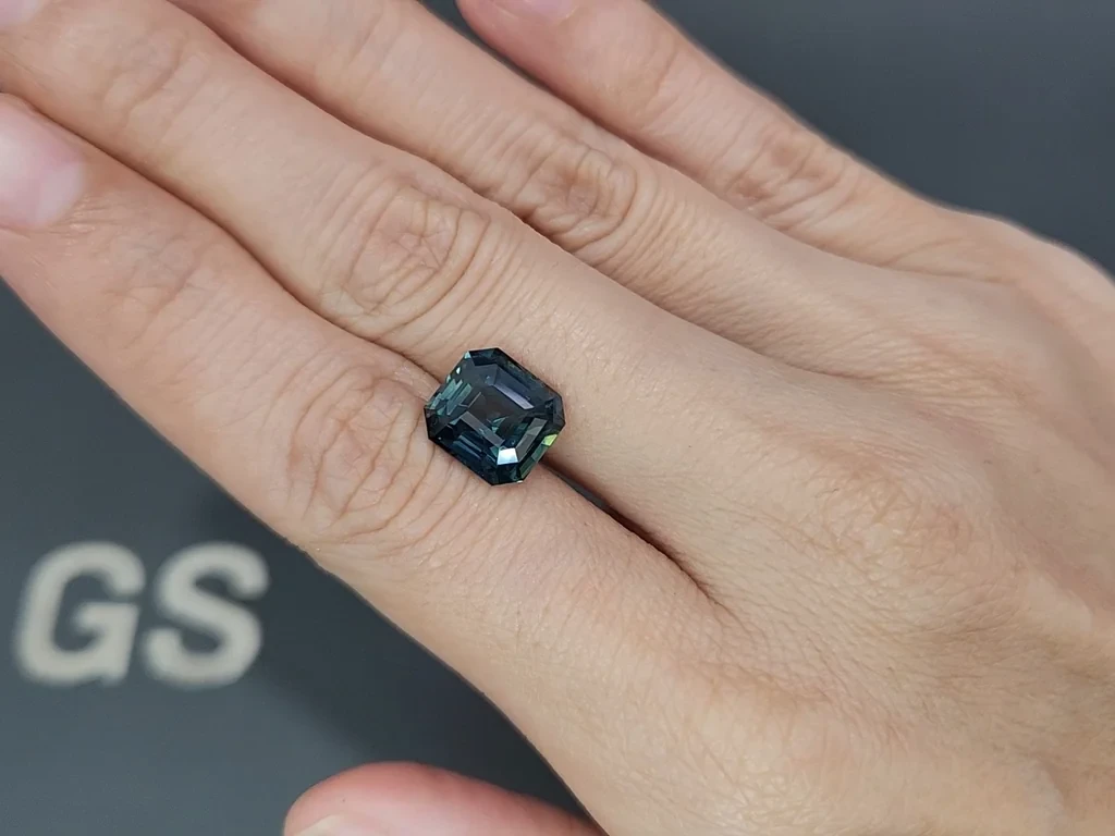 Негретый сапфир Teal в огранке октагон 5,50 карат, Мадагаскар Изображение №2