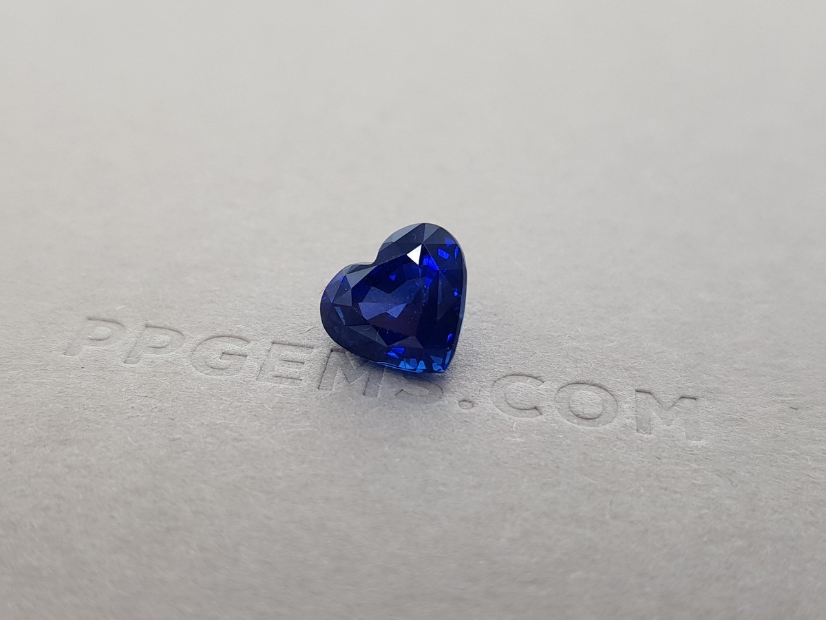 Синий сапфир в огранке сердце 5,34 карата, Шри-Ланка фото №4
