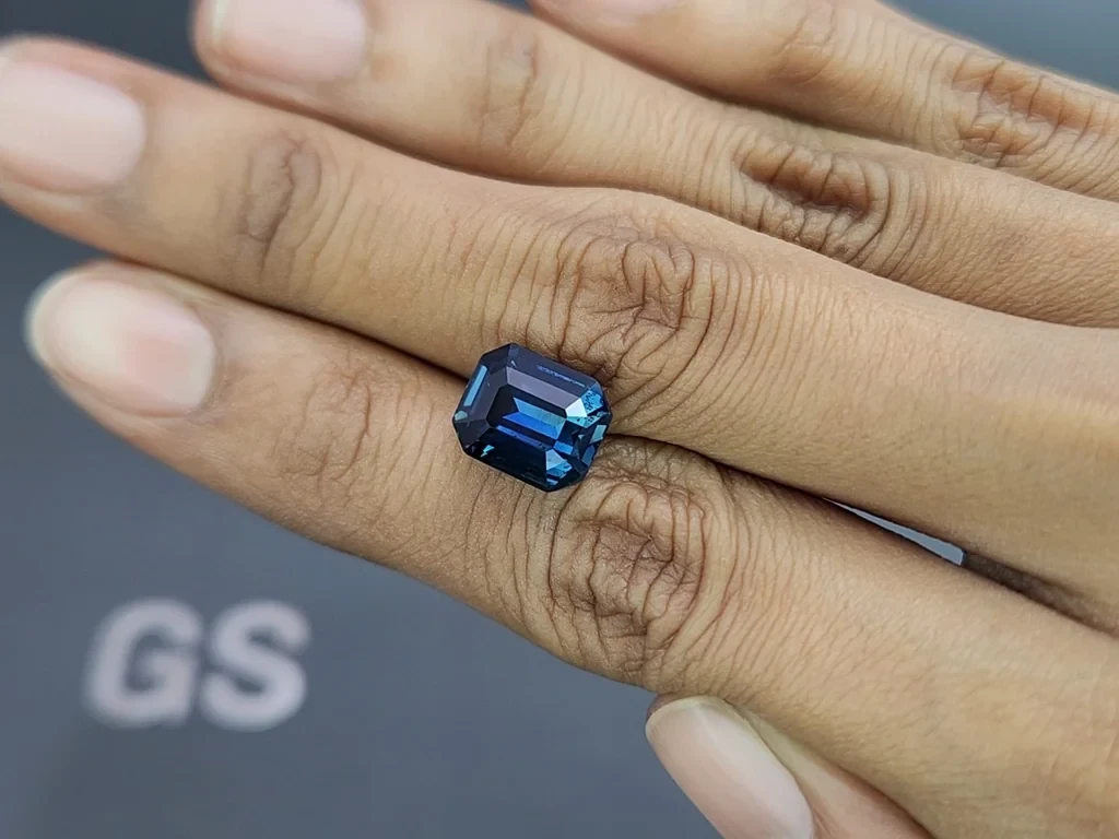 Негретый сапфир Teal в огранке октагон 6,19 карат, Мадагаскар Изображение №2