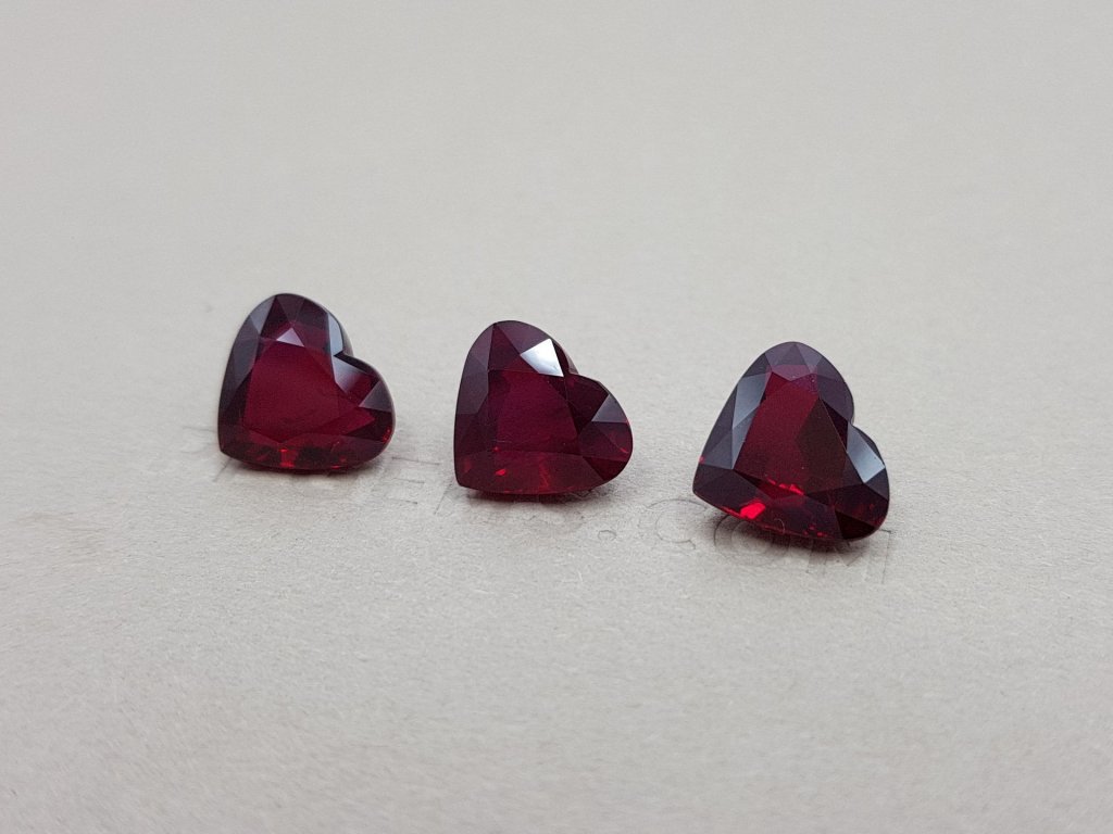 Комплект рубинов в огранке сердце 12,66 карат, Мозамбик Изображение №2