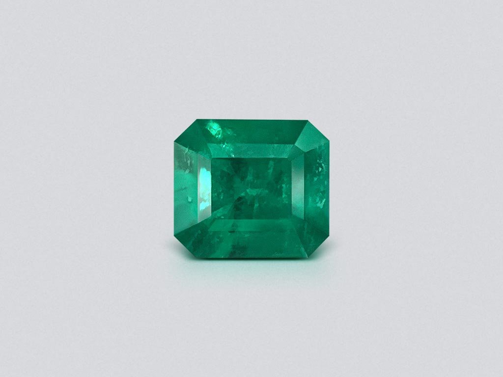 Изумруд цвета Vivid Green в огранке октагон 1,25 карат, Колумбия Изображение №1