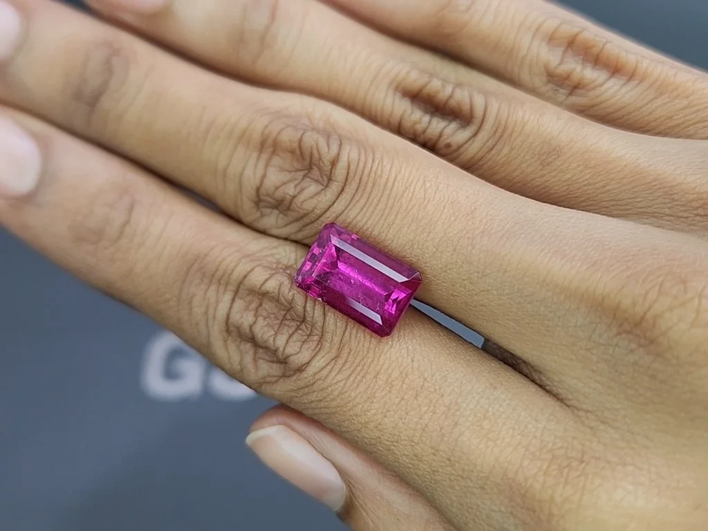 Турмалин рубеллит в огранке октагон 7,41 карат, Африка Изображение №2