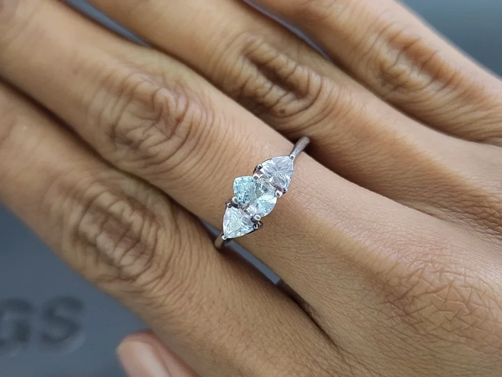 Аквамарин в огранке груша 0,64 карат, Мадагаскар Изображение №5