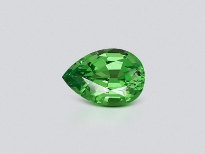 Гранат цаворит Intense Green в огранке груша 1,25 карата, Танзания  photo