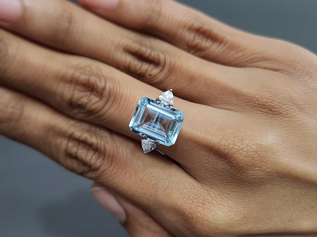 Аквамарин в огранке октагон 5,59 карат, Мадагаскар  Изображение №5