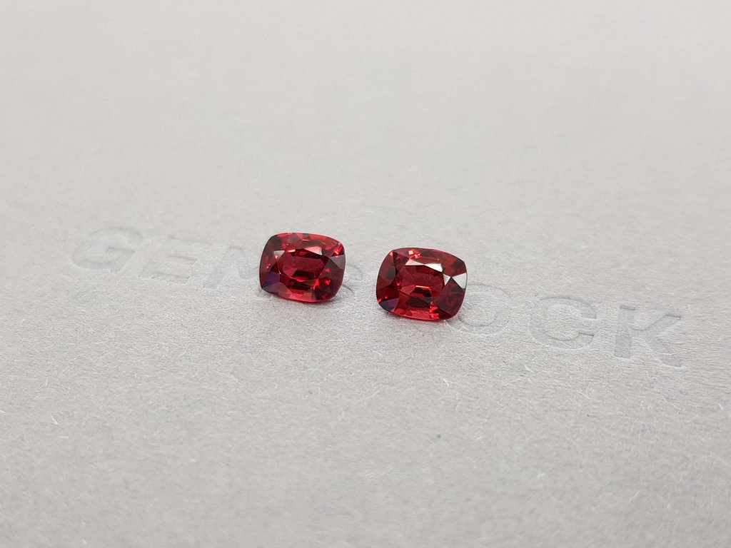 Пара ярко-красных шпинелей 2,06 карата, GFCO Изображение №3
