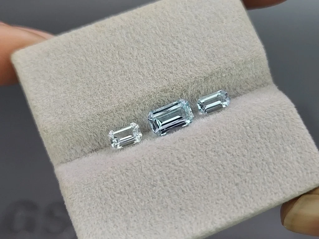 Сет аквамаринов в огранке октагон 1,40 карат, Мадагаскар Изображение №4