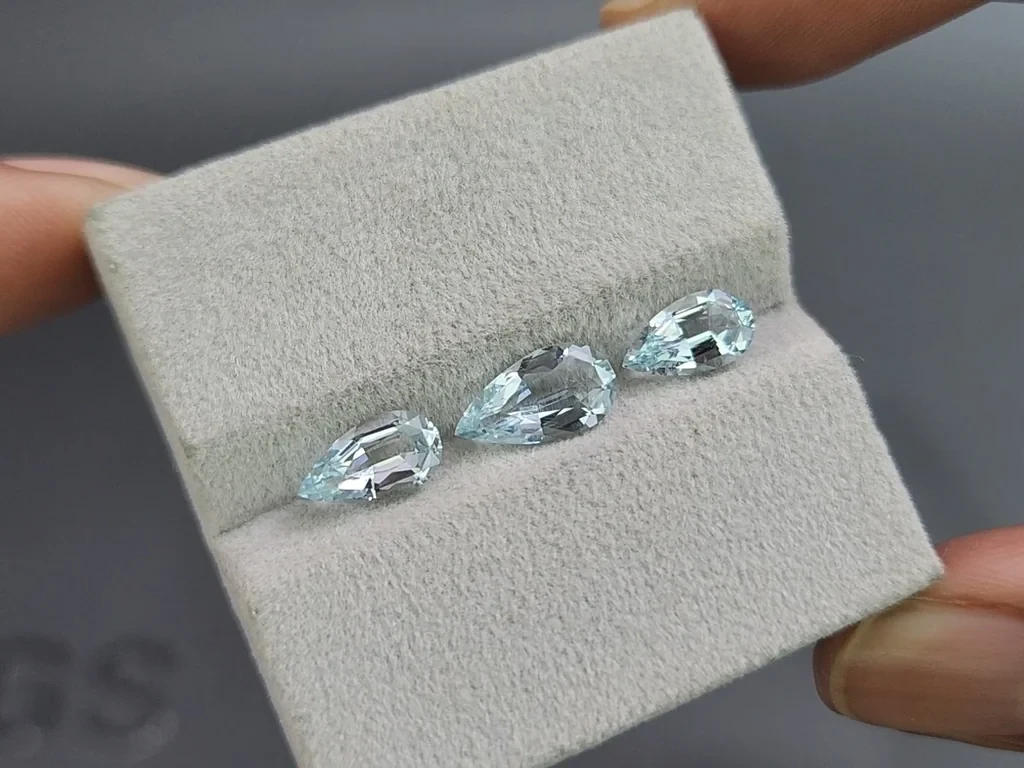 Сет аквамаринов в огранке груша 2,63 карат, Мадагаскар Изображение №5