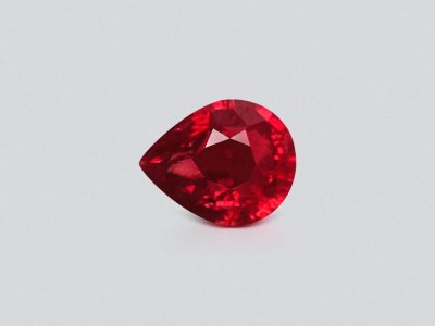 Негретый рубин Vivid Red в огранке груша 0,84 карата, Мозамбик  photo