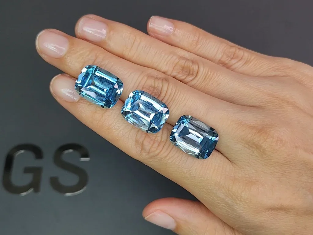 Сет из Sky blue топазов в высокоточной огранке кушон 38,81 карата, Мадагаскар Изображение №2