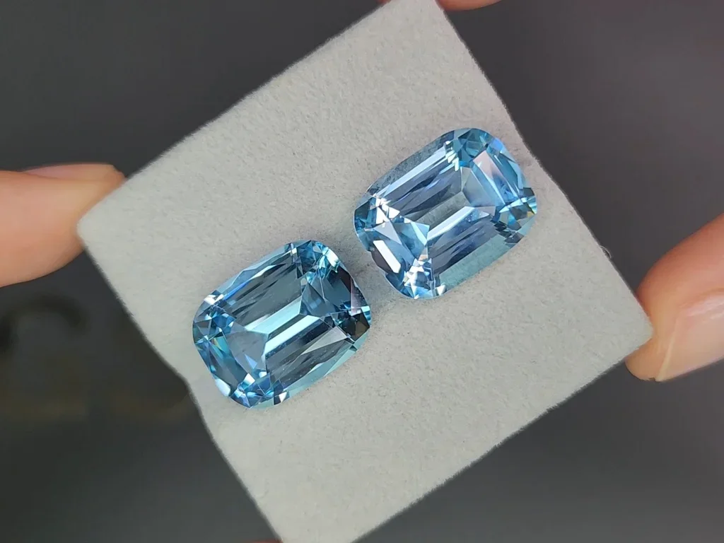 Сет из Sky blue топазов в высокоточной огранке кушон 38,81 карата, Мадагаскар Изображение №6
