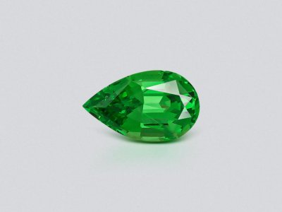 Гранат цаворит Vivid Green в огранке груша 2,24 карата, Танзания  photo