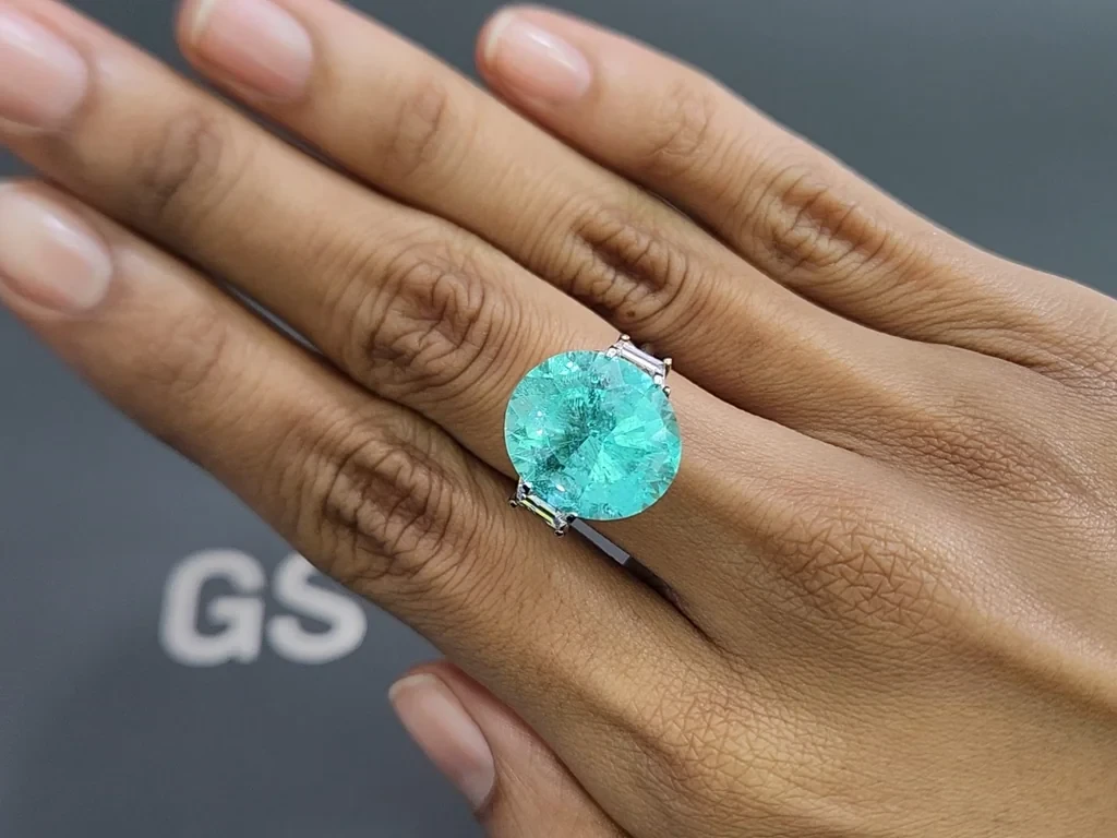 Неоновый турмалин Параиба в огранке овал 12,56 карат, Африка Изображение №5