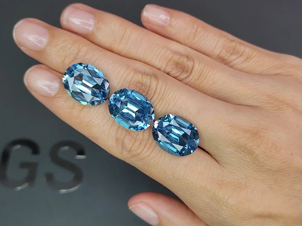 Сет из Sky blue топазов в высокоточной огранке овал 32,19 карата, Мадагаскар Изображение №2