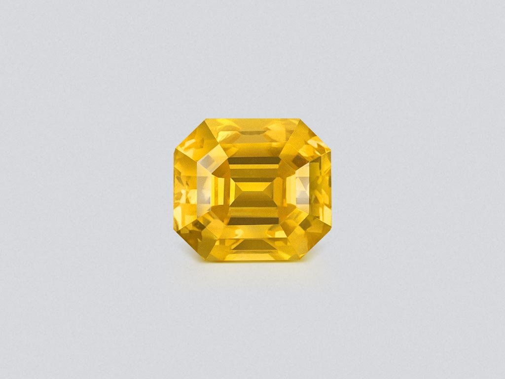 Сапфир Vivid Yellow в огранке октагон 3,07 карата, Шри-Ланка Изображение №1