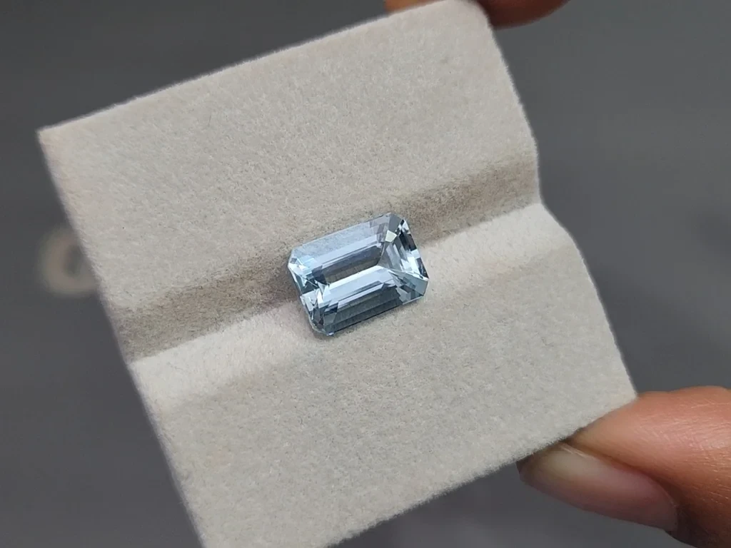 Аквамарин в огранке октагон 3,69 карат, Мадагаскар  Изображение №4