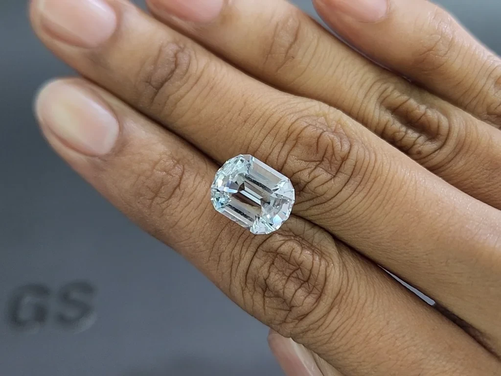 Аквамарин в огранке кушон 5,61 карат, Мадагаскар  Изображение №2