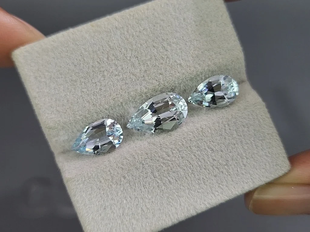 Сет аквамаринов в огранке груша 4,77 карат, Мадагаскар Изображение №5