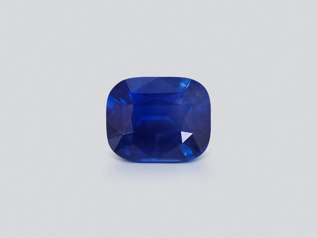 Негретый сапфир Royal Blue в огранке кушон 3,55 карат, Шри-Ланка Изображение №1