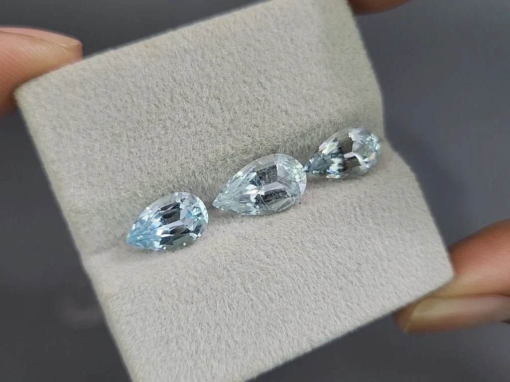 Сет аквамаринов в огранке груша 4,49 карат, Мадагаскар Изображение №5