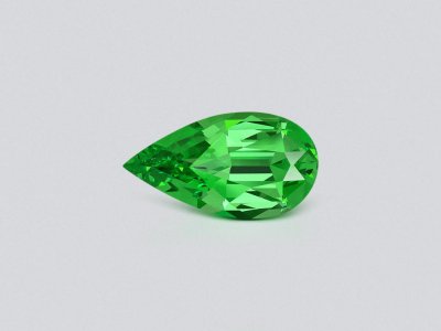 Гранат цаворит Intense Green в огранке груша 1,53 карата, Танзания  photo