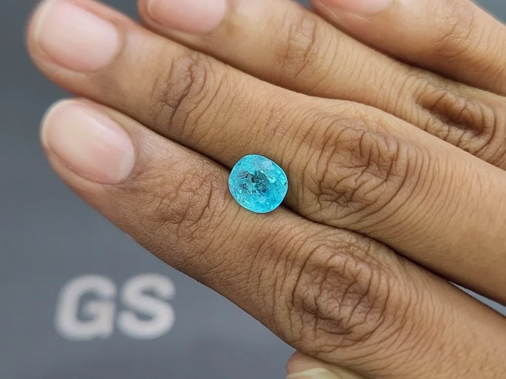 Неоново-голубой турмалин Параиба в огранке кушон 2,31 карат, Мозамбик Изображение №2