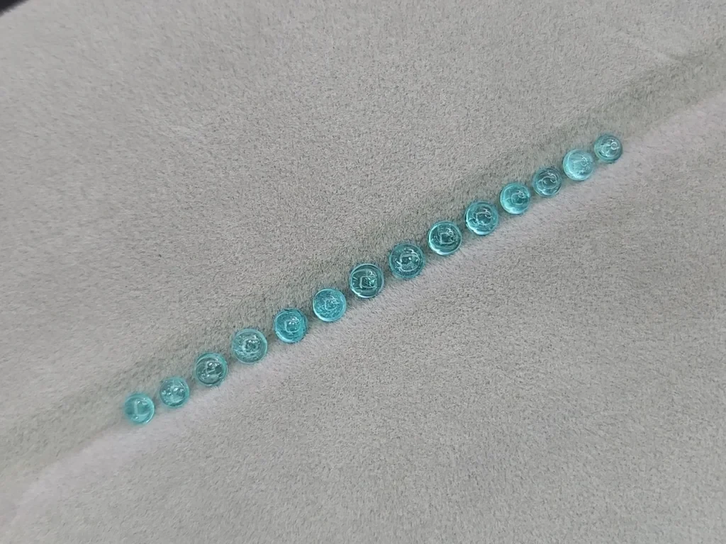 Сет из турмалинов Параиба в огранке кабошон 4,32 карата, Африка Изображение №4